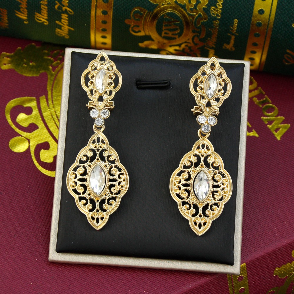 Sunالتوابل MS الذهب اللون المغ - مراجعة Ethnic Fashion India وسعره